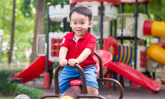 How healthy risk-taking benefits our children | Aptamil Parents' Corner