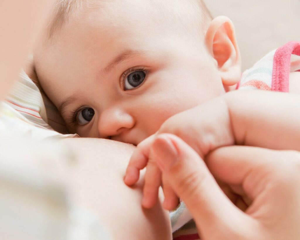 Keeping Your Baby Awake During Breastfeeding