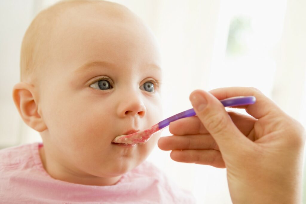 What To Look For When Introducing Solids
