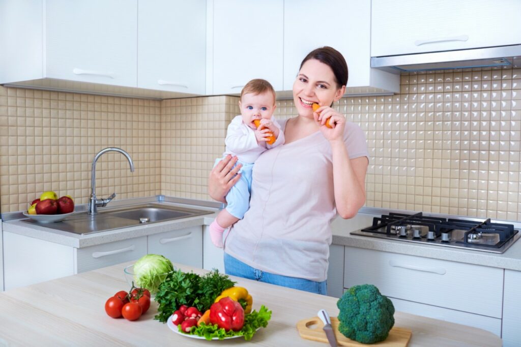 Breastfeeding Diet: What to Eat & How Much