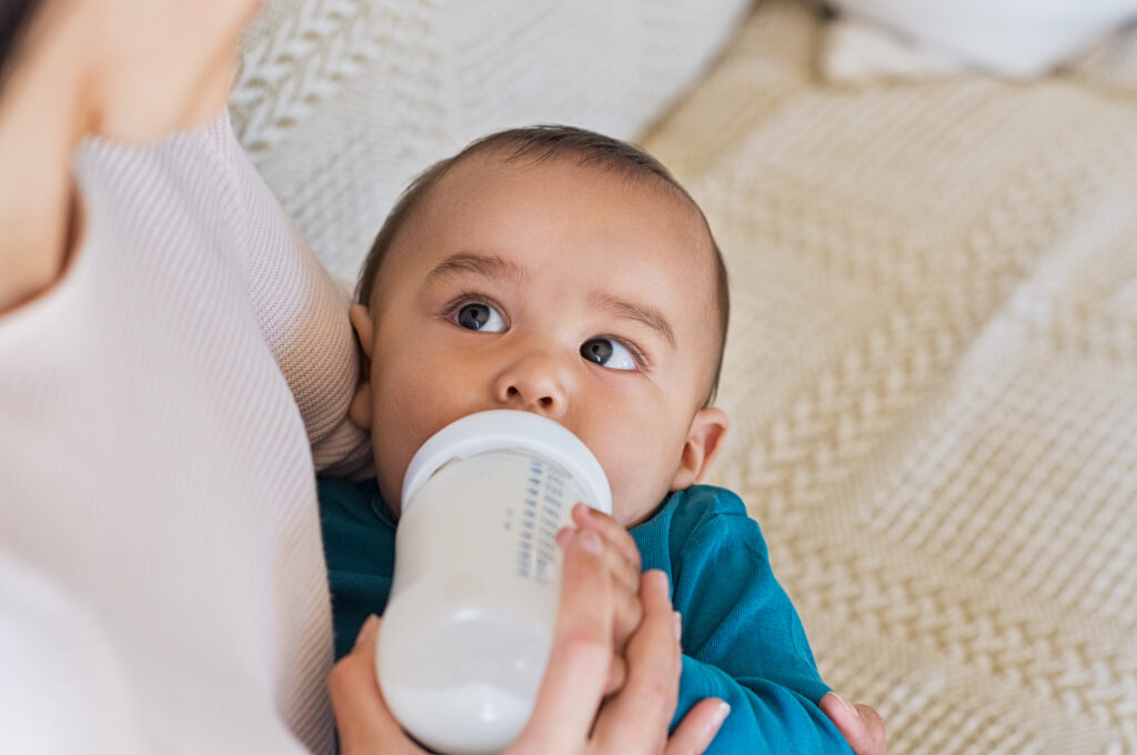How much formula to give baby