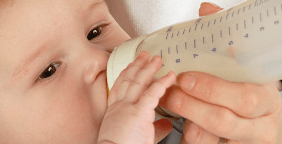 Is bottle feeding safe for best sale newborn baby